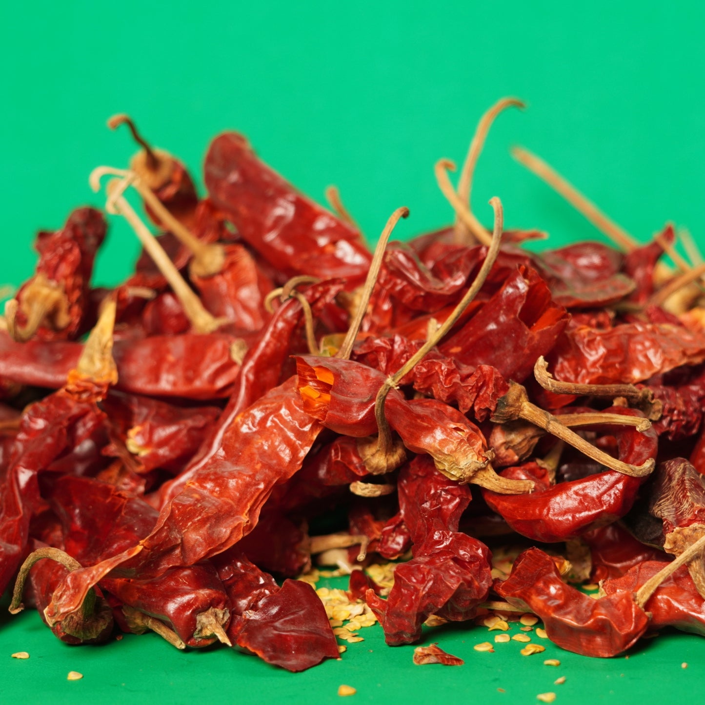 KASHMIRI CHILLLI (SABOOT)